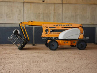 Image for ARTICULATED BOOM LIFTS 2015 Niftylift HR21D