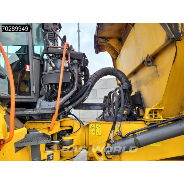 2018 فولفو A35G-41739477