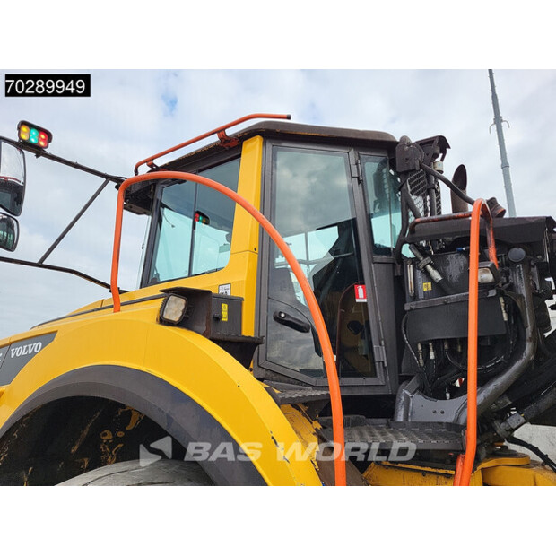 2018 فولفو A35G-41739483