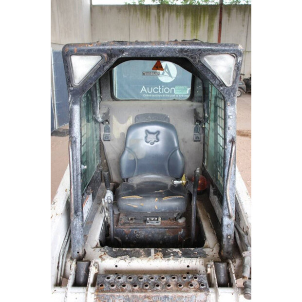 2013 BOBCAT T110-41739680