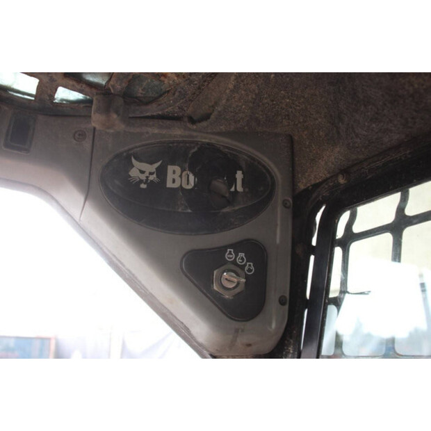 2013 BOBCAT T110-41739689
