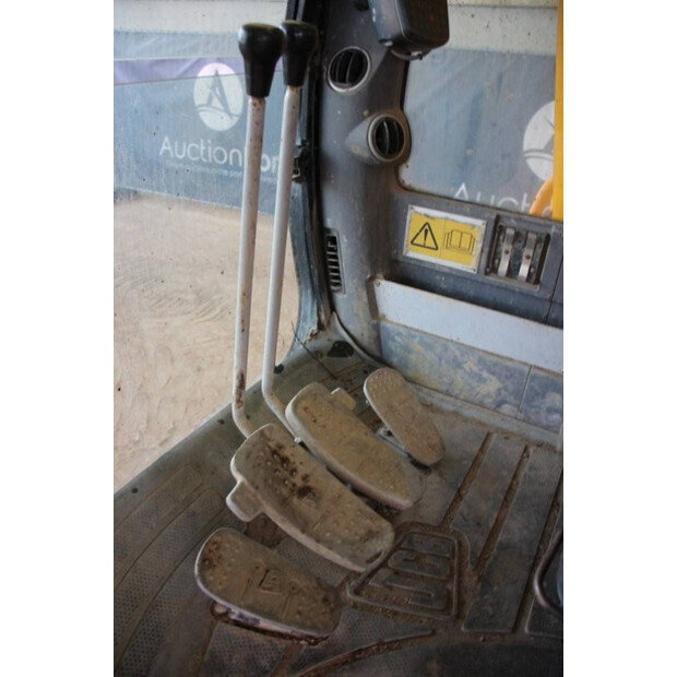2006 جيه سي بي JS160-41739793
