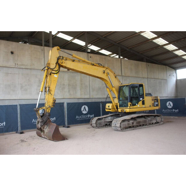 2011 كوماتسو PC210LC-8-41740137