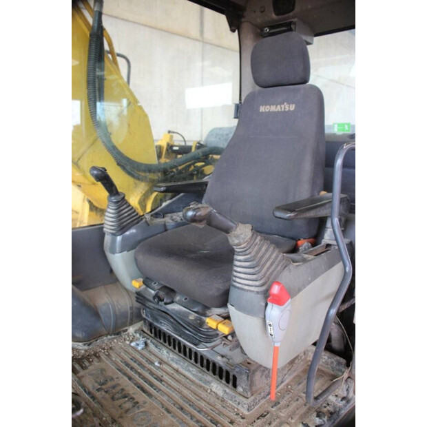 2011 كوماتسو PC210LC-8-41740155
