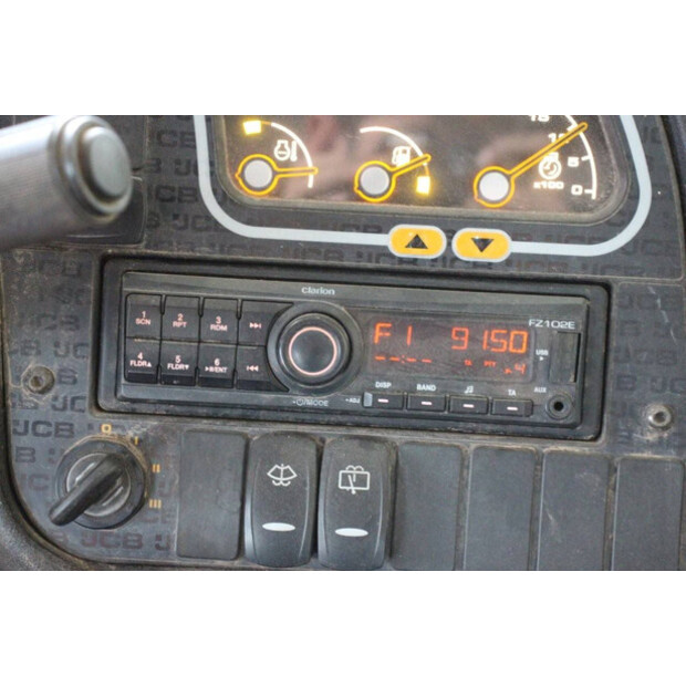 2014 جيه سي بي 531-70-41740189