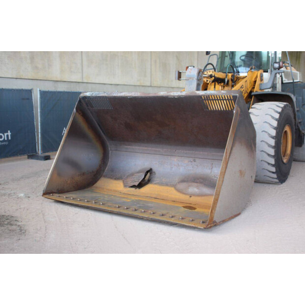 2004 Liebherr L564-41740439