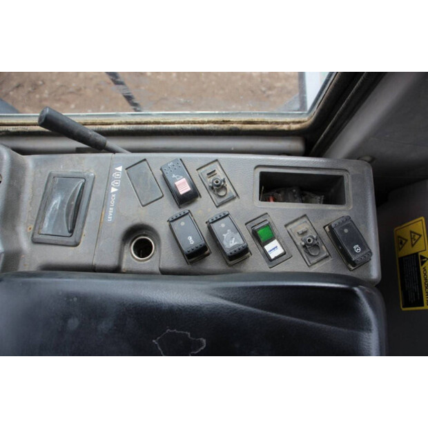 2011 Hitachi ZW250-41740554