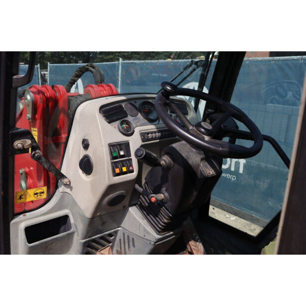 2015 شيفر 6370T-41740778