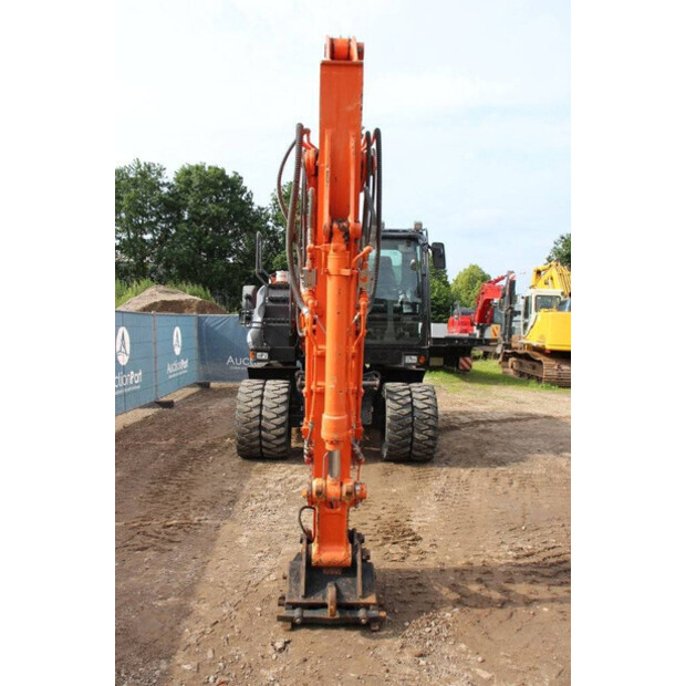 2016 Hitachi ZX140W-5B-41740980