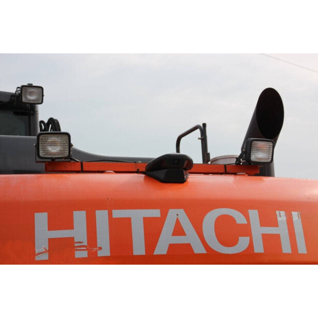 2016 Hitachi ZX140W-5B-41740995