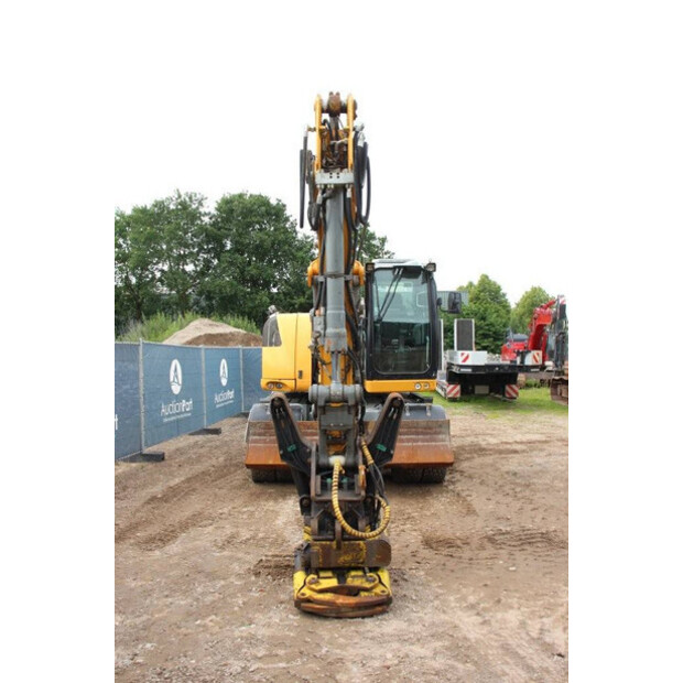 2017 Liebherr A918-41741025