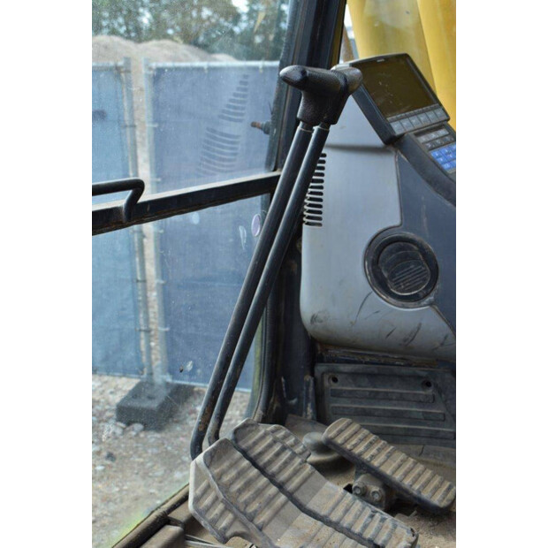 2007 كوماتسو PC138US-8-41741148