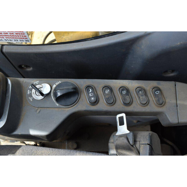 2007 كوماتسو PC138US-8-41741155