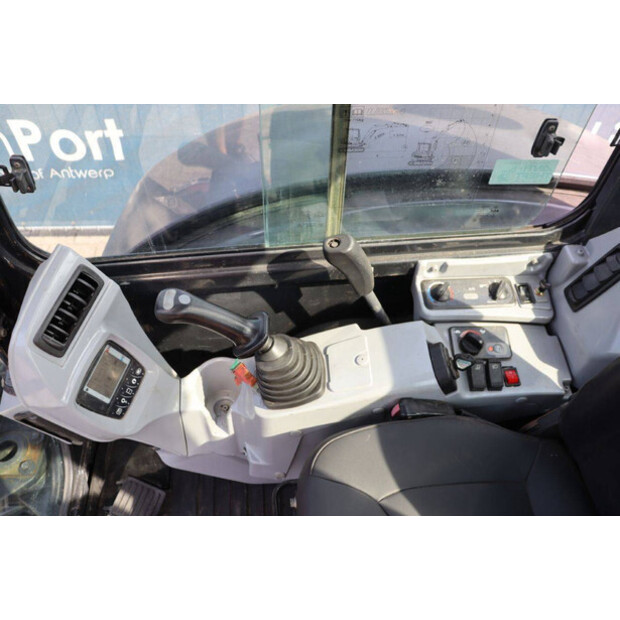2020 كوبوتا U55-4-41741502