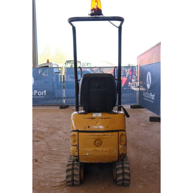 2015 Caterpillar 300.9D-41741520