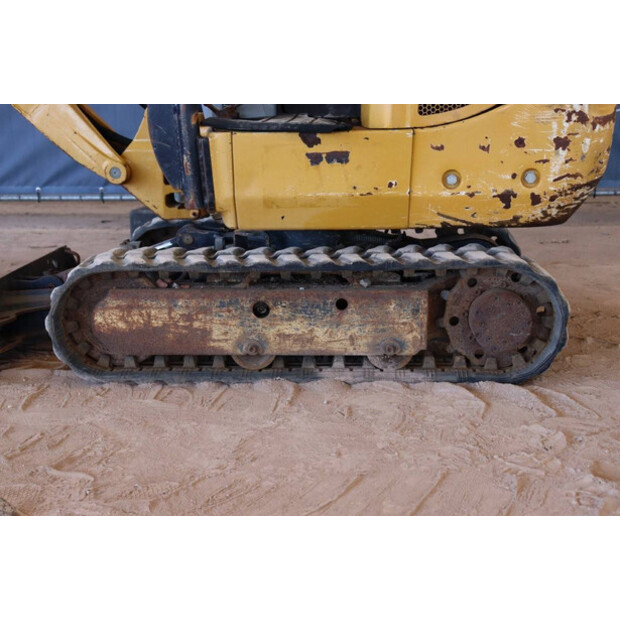 2015 Caterpillar 300.9D-41741537