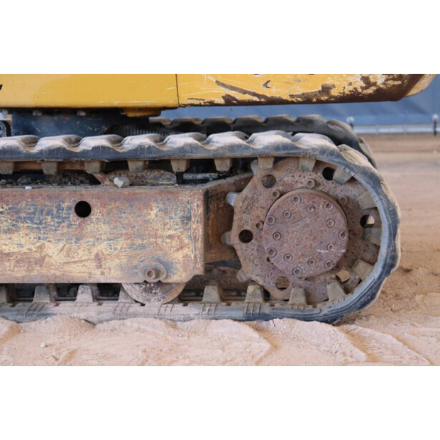 2015 Caterpillar 300.9D-41741538