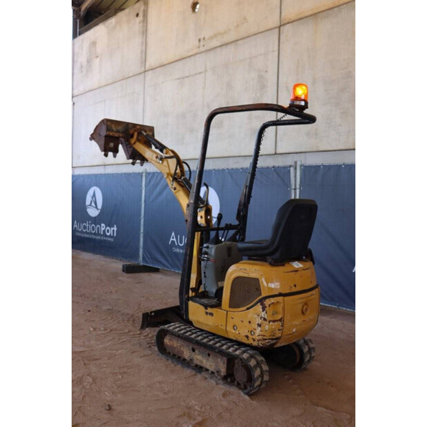 2015 Caterpillar 300.9D-41741551