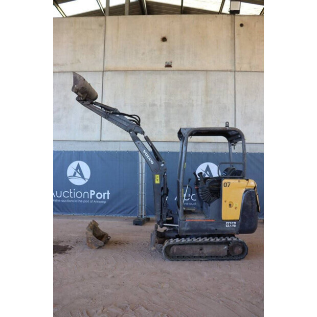 2018 Volvo EC15D-41741748