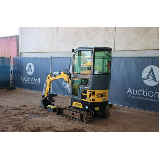 2024 إيه جي تي إندستريال QH13R-41741753