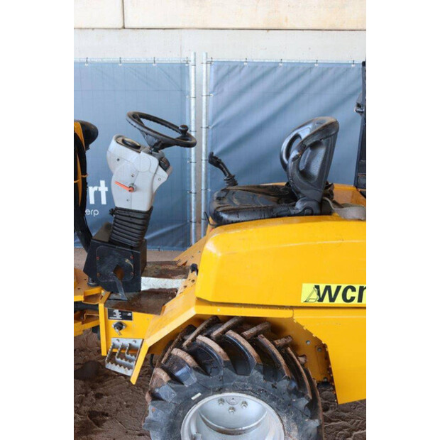 2020 WCM HQ 180-41742384