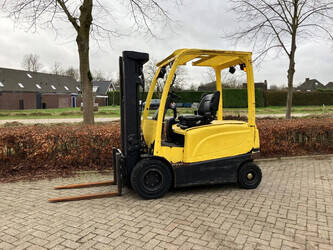 Image de CHARIOTS ÉLÉVATEURS 2017 Hyster J2.5XN
