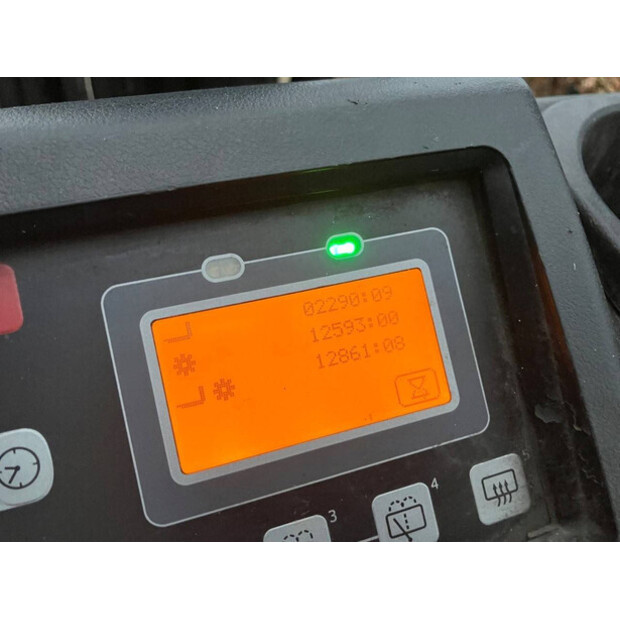 2017 Toyota 8FBM16T-41743133