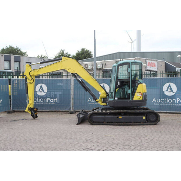 2015 YANMAR VIO80-41743258