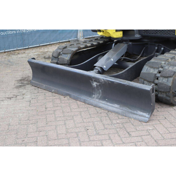 2015 YANMAR VIO80-41743272