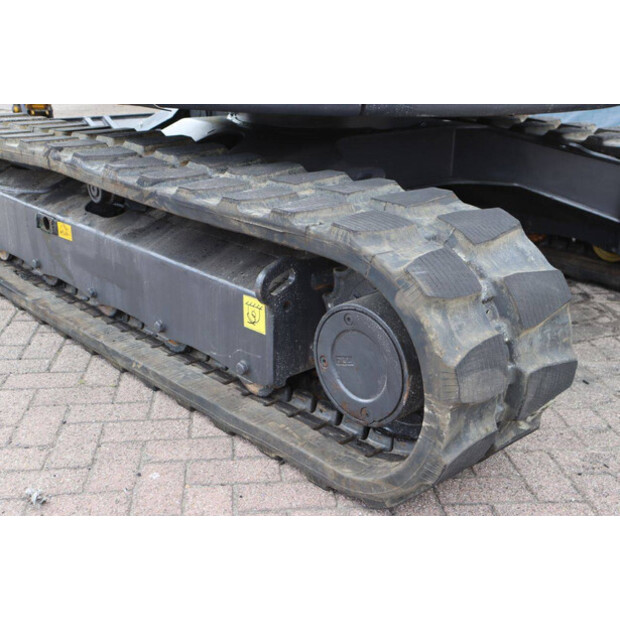 2015 YANMAR VIO80-41743278