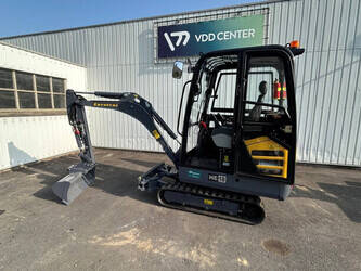 صورة ل حفارات Eurotrac HE18C