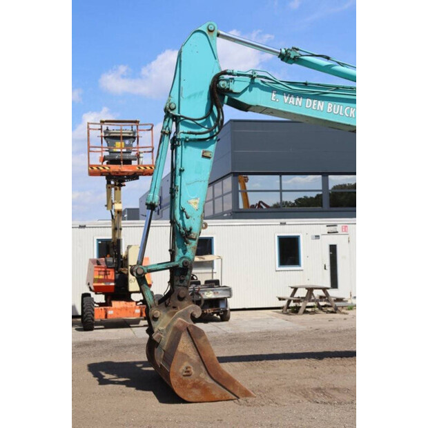 2000 KOBELCO SK235SR-41743917