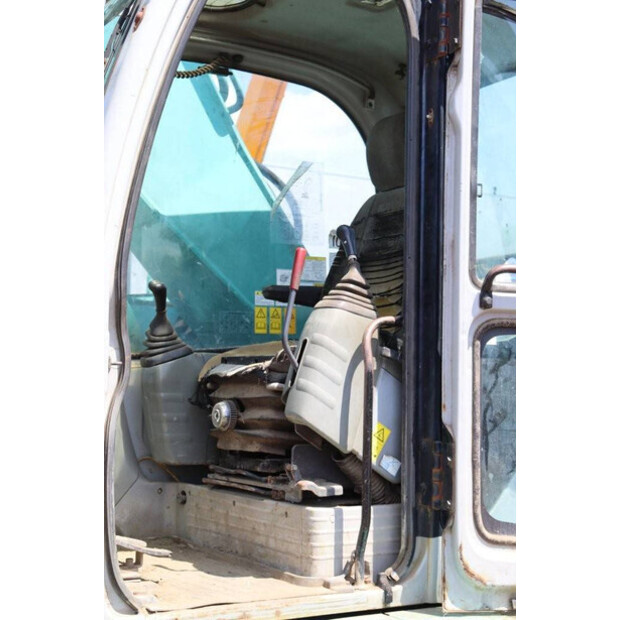 2000 KOBELCO SK235SR-41743940