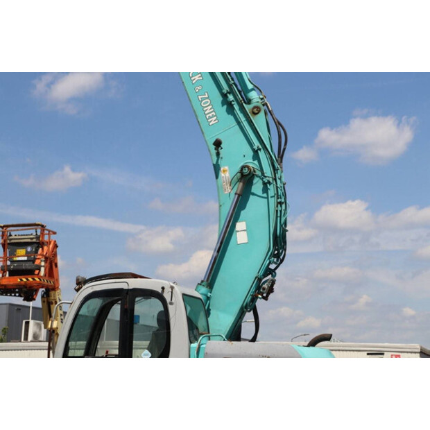 2000 KOBELCO SK235SR-41743953