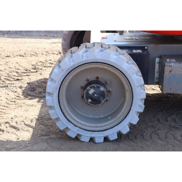 2014 Niftylift HR17-41744056