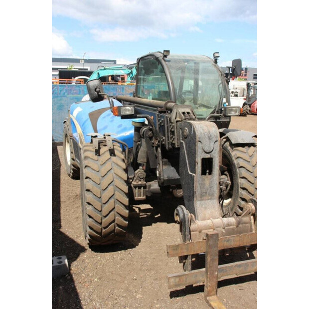 New Holland LM425-41744429