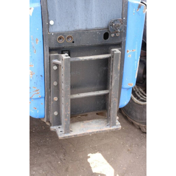 New Holland LM425-41744439