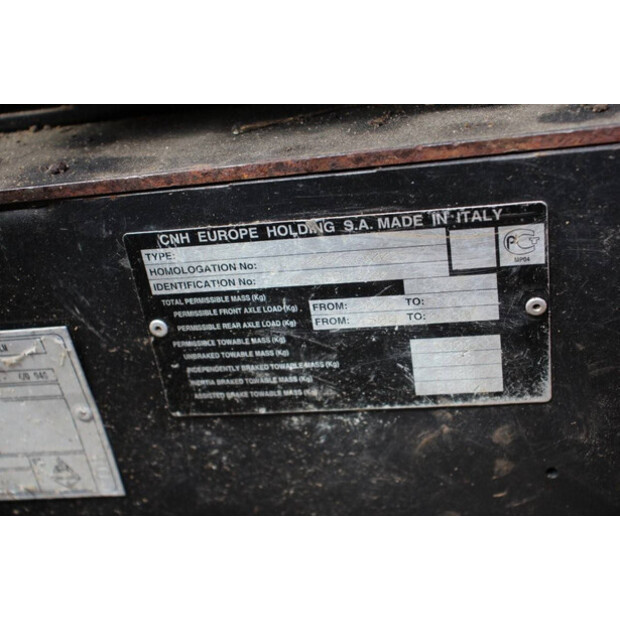 New Holland LM425-41744442