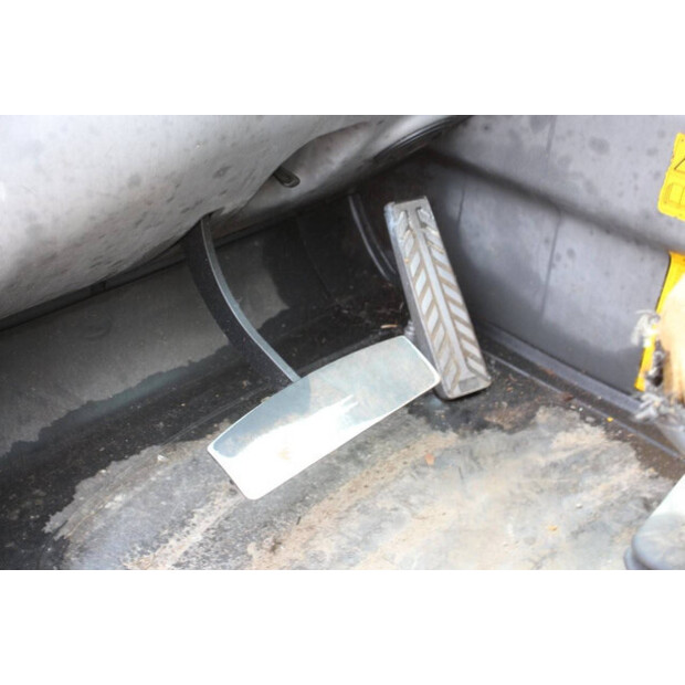 New Holland LM425-41744446
