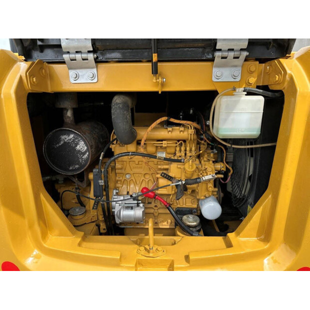 2018 Caterpillar 305.5E2-41745548