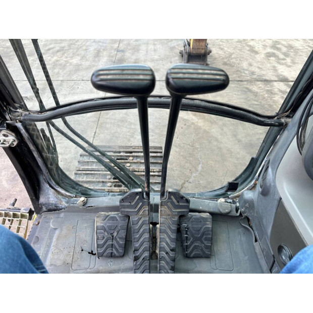 2008 Caterpillar 323DL-41745668