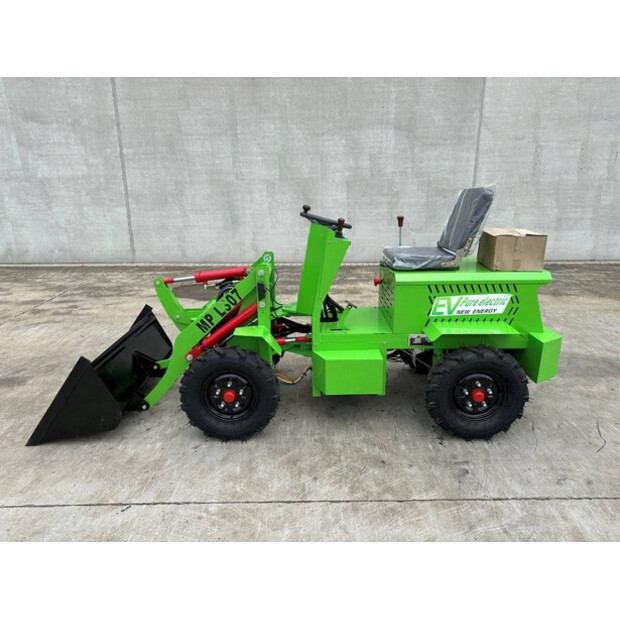 2025 ماك برو MP-L307-41746156