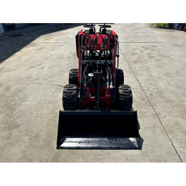 2024 JPC HT320-41746181