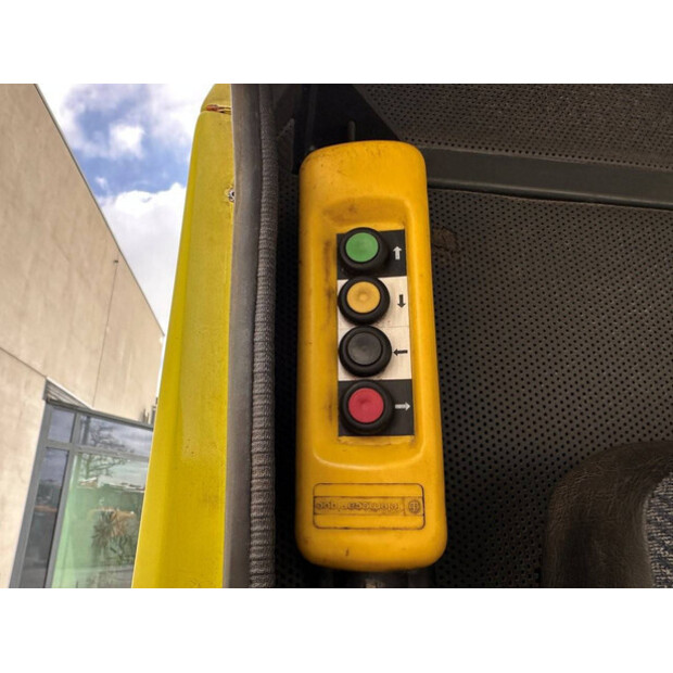 1995 RAVO 5002-41746256