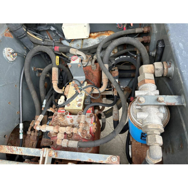 1995 RAVO 5002-41746287