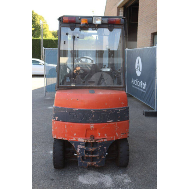 2005 Toyota 7FBMF25-41746508