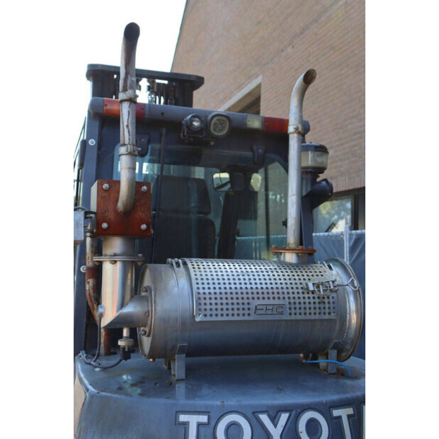 2016 Toyota 40-8FD50N-41746631