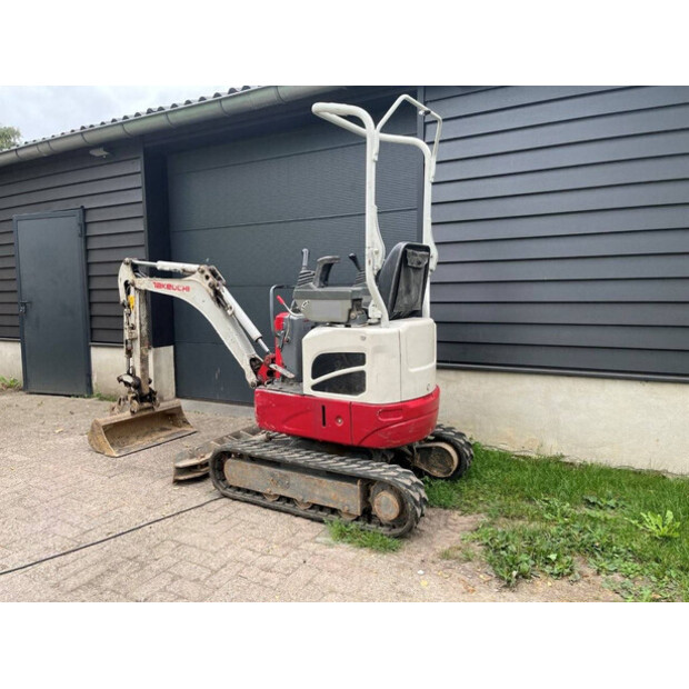 2017 TAKEUCHI TB210R-41747190