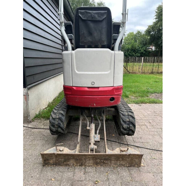 2017 TAKEUCHI TB210R-41747194