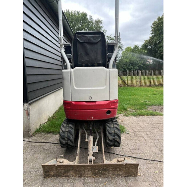 2017 TAKEUCHI TB210R-41747195